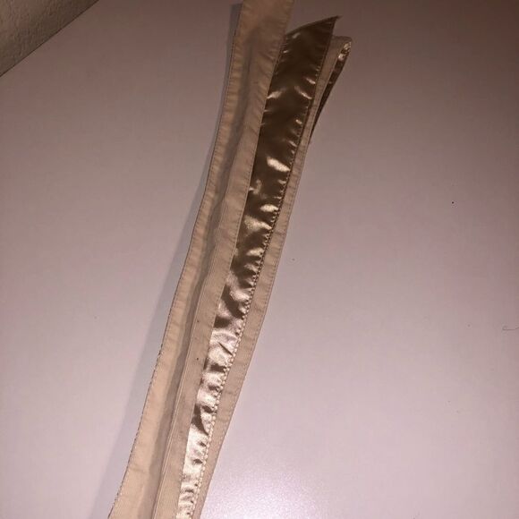 Cream corduroy and gold tone silky tie belt - Picture 1 of 1